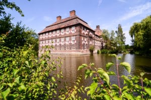 Fotografen in Ham - Zeitreise zum europäischen alten Schloss in Westfalen, Deutschland