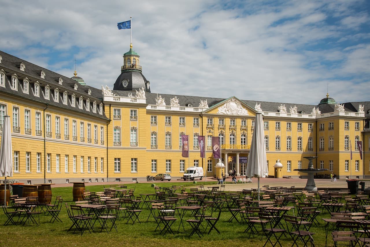 Schloss Karlsruhe & Schlossgarten
