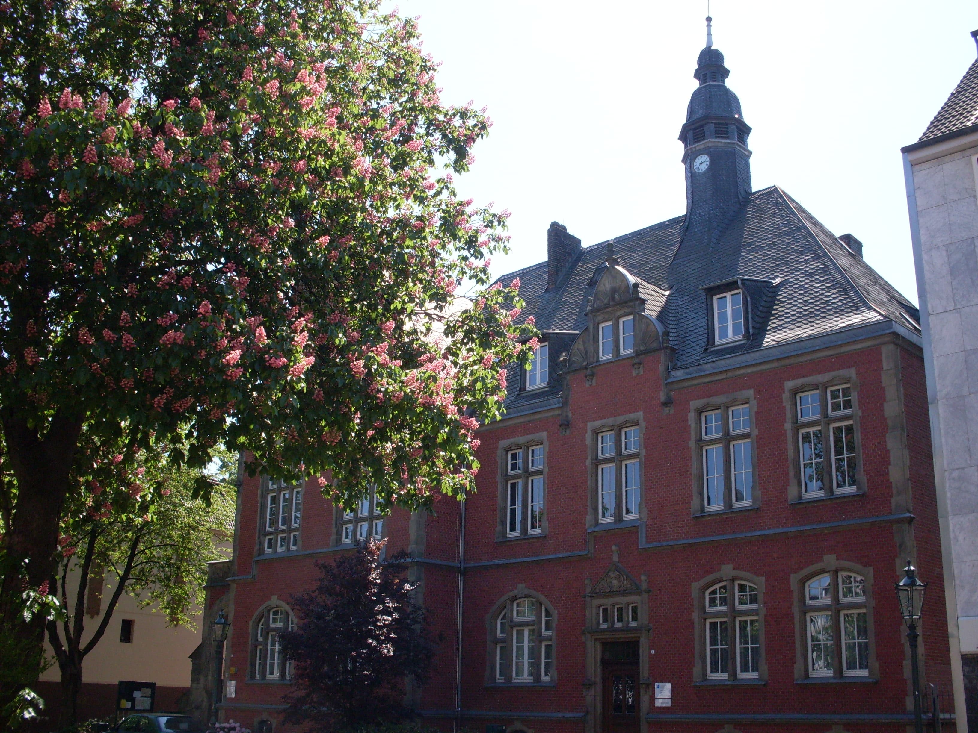 Rathaus Eller