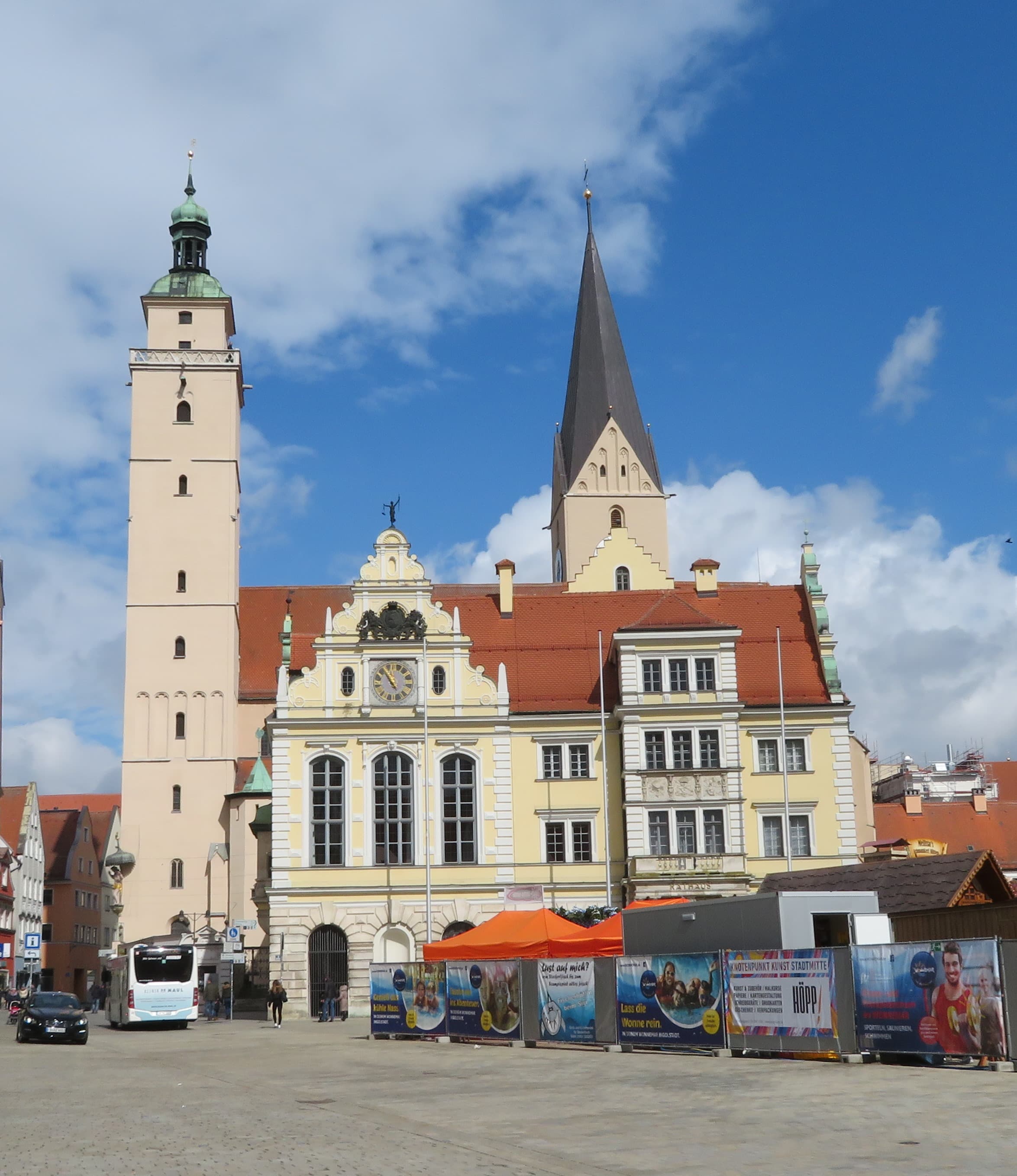 Historischer Sitzungssaal im Alten Rathaus — Hochzeitsfotos in Ingolstadt