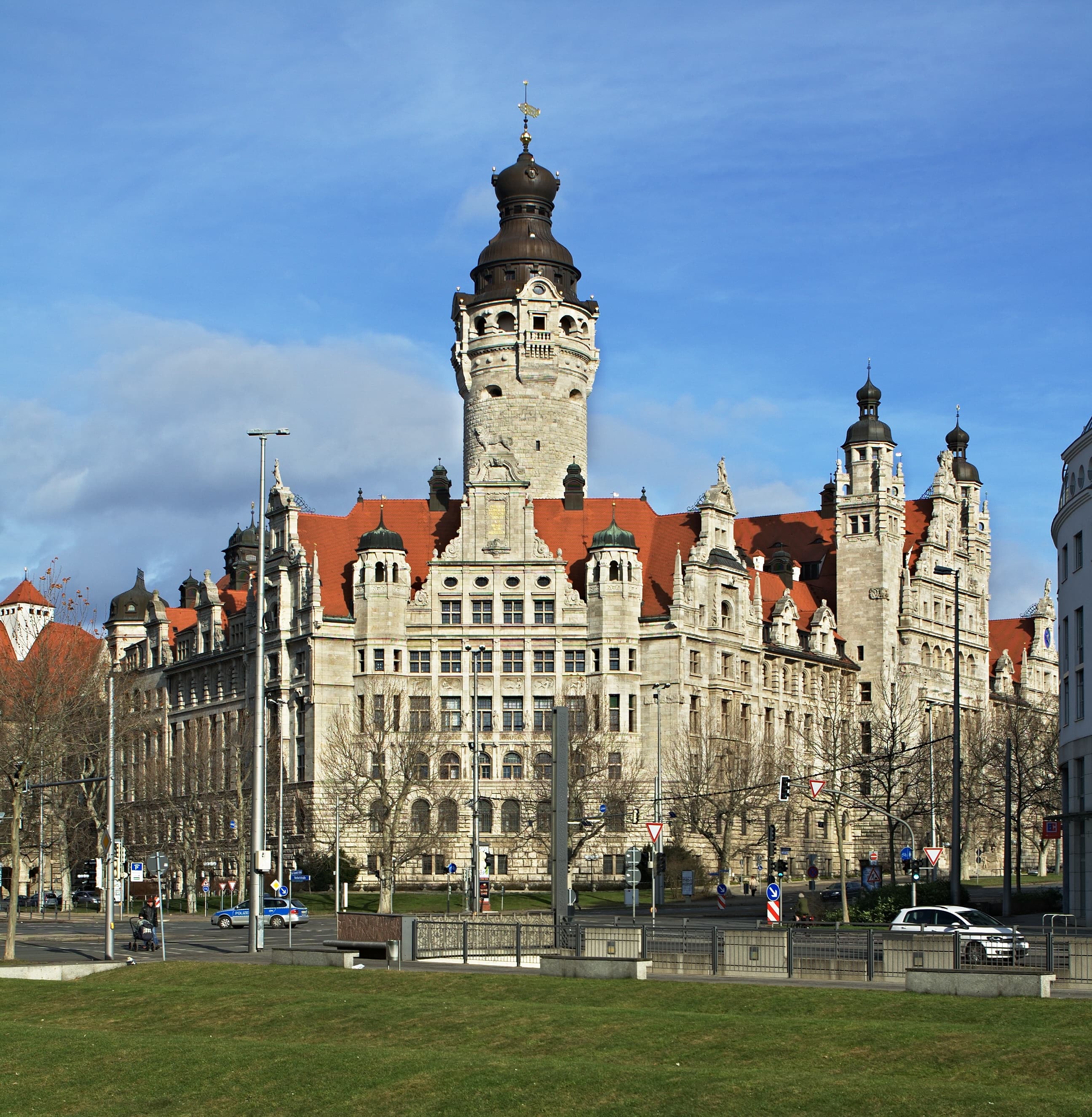 Ratsplenarsaal im Neuen Rathaus