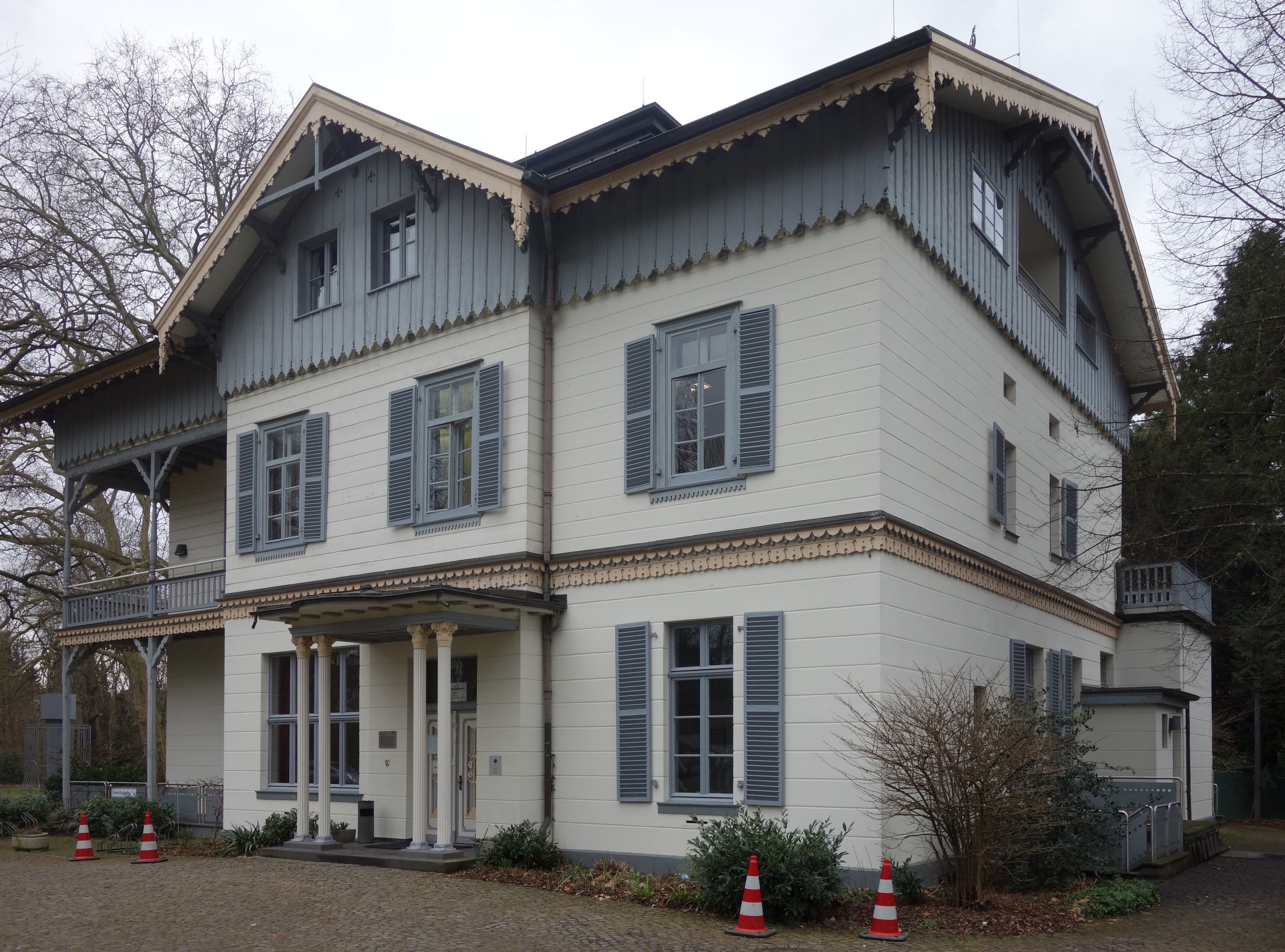Villa Wuppermann — Hochzeitsfotos in Leverkusen
